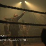 «Monkey man: remar contracorriente»